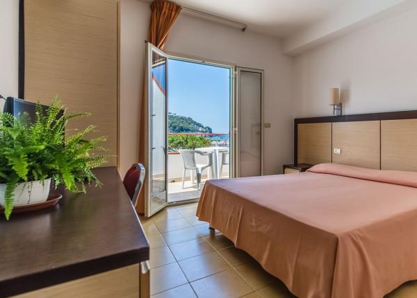 hoteldamato en june-offer-in-hotel-in-peschici 007